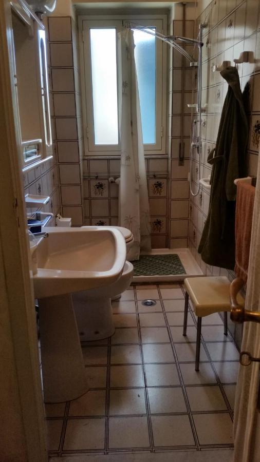 Готель Tora House Катанія Екстер'єр фото